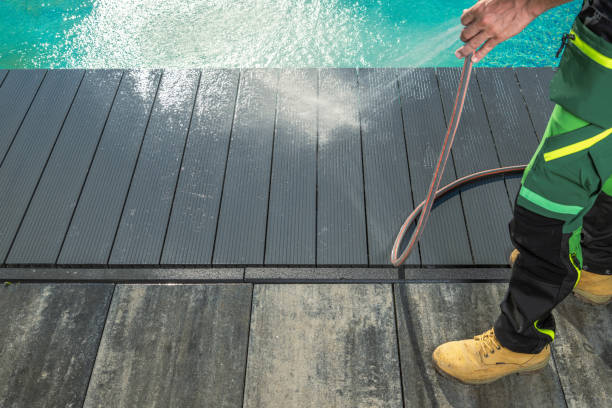 Why Choose Our Certified Pressure Washing Experts for Your Project Needs in Oakdale, MN?